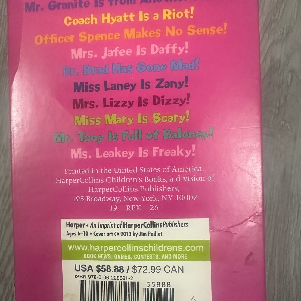 My‎ Weird School Daze Box Set NYT Bestselling Series Teacher Homeschool Chapter - Picture 5 of 5